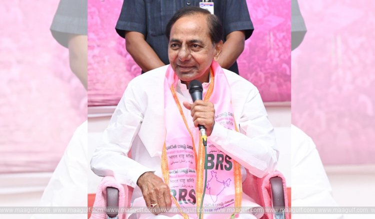 KCR wishes May Day to workers
