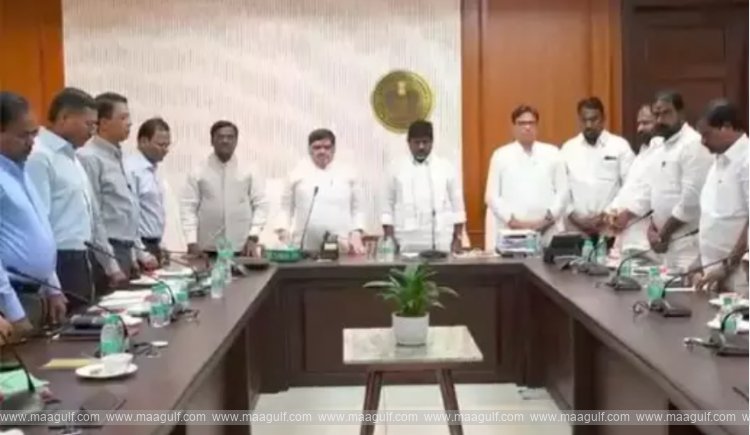 Talks between Telangana government and RTC JAC leaders successful..!