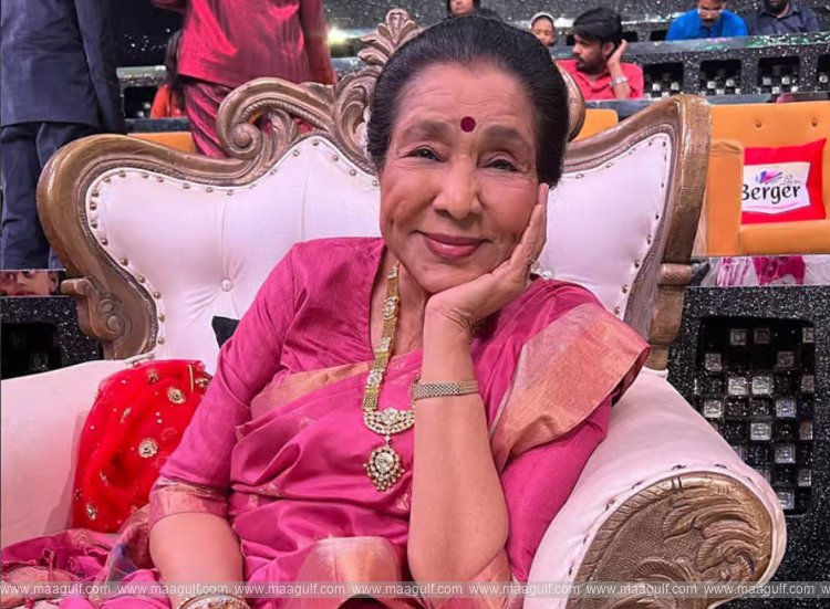 Veteran singer Asha Bhosle passes away