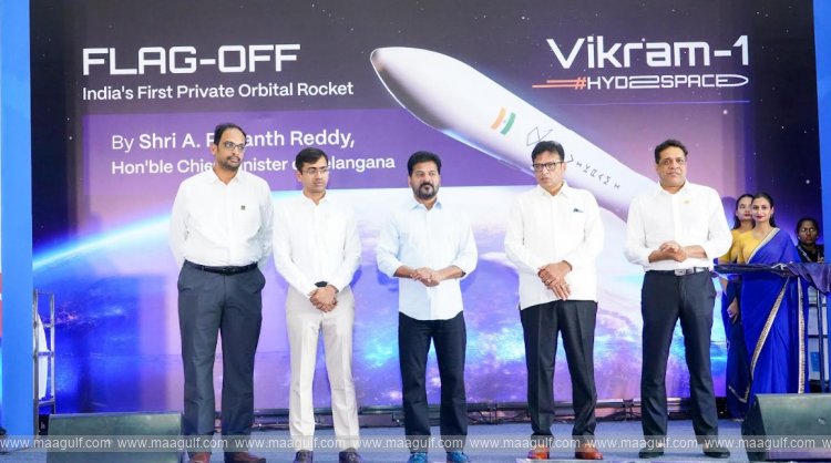 విక్రమ్ 1 దేశంలోనే తొలి ప్రైవేట్ రాకెట్..జెండా ఊపి ప్రారంభించిన సీఎం రేవంత్