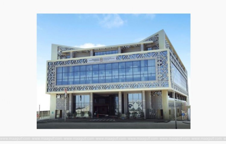 యూఏఈ లేబర్ మార్కెట్ స్టెబుల్..సకాలంలో సాలరీలు క్రిడెట్..!!