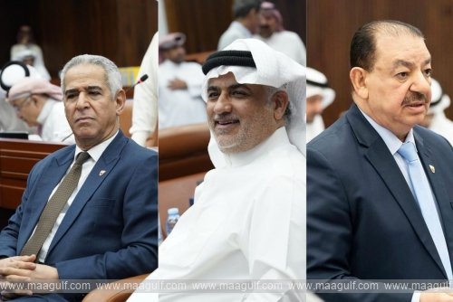 Unanimous vote removes three MPs