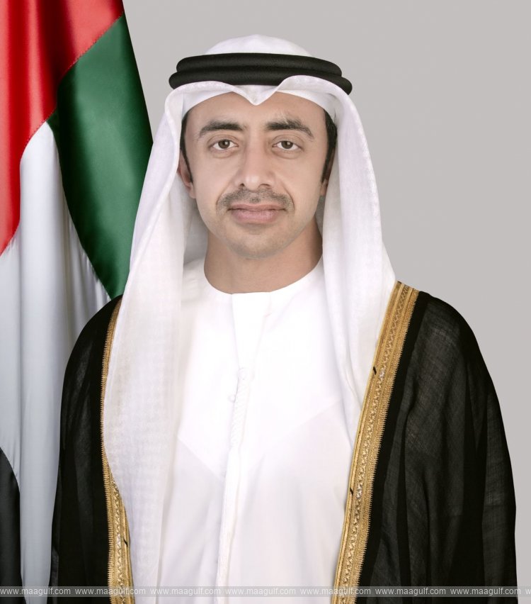 Abdullah bin Zayed holds phone calls with several Arab foreign ministers to discuss repercussions of terrorist attack on Barakah Plant perimeter