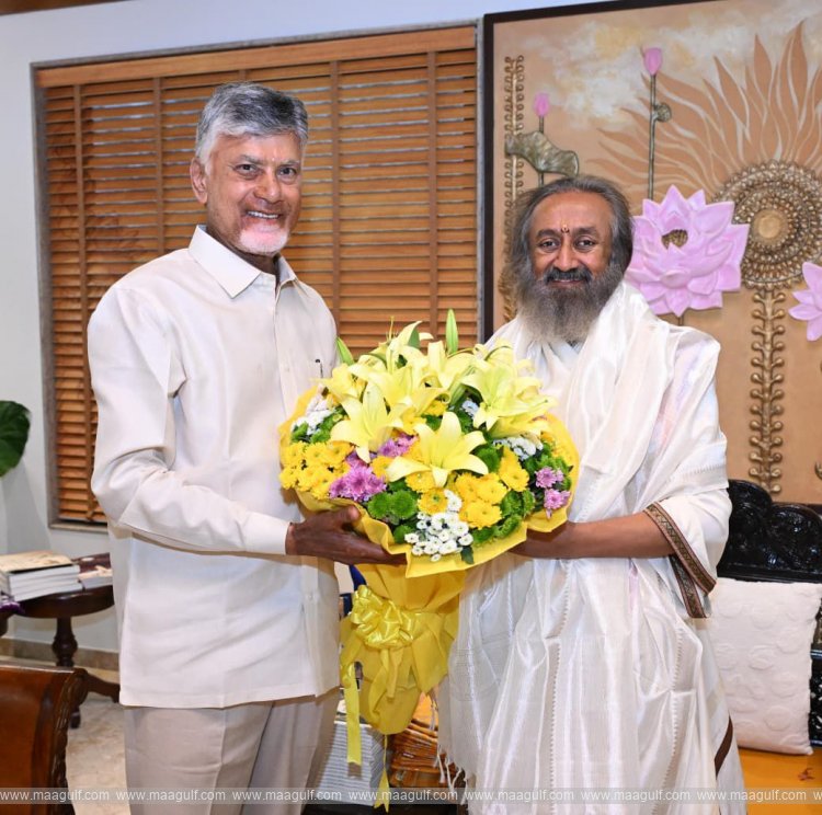 బెంగళూరులో శ్రీశ్రీ రవిశంకర్ 70వ జన్మదిన వేడుకల్లో పాల్గొన్న సీఎం చంద్రబాబు