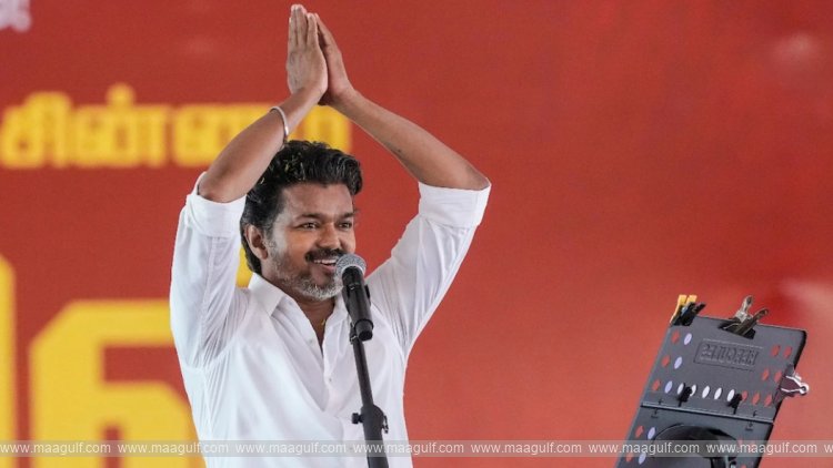 సీఎంగా తొలిసారి ప్రజల్లోకి విజయ్..