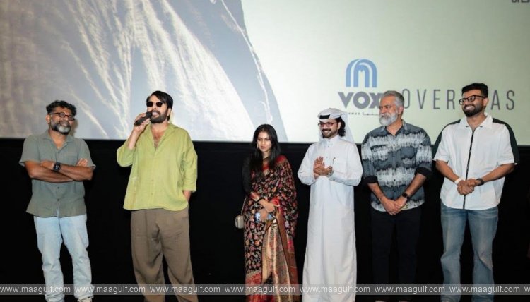 Mammootty Meets Fans at Dubai Theatres During ‘Patriot’ Screening Buzz