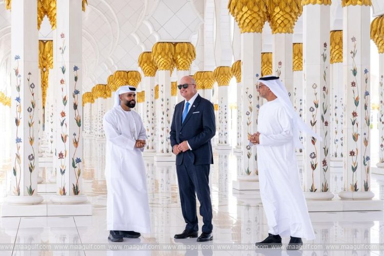 Chancellor of the Republic of Austria visits Sheikh Zayed Grand Mosque in Abu Dhabi