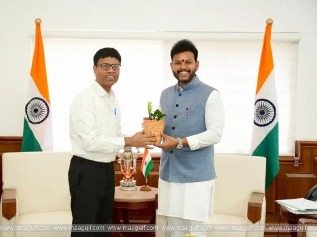 కేంద్ర మంత్రి రామ్మోహన్ నాయుడుతో ఎయిమ్స్ డైరెక్టర్ భేటీ..