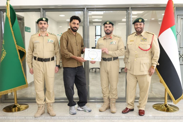 Al Raffa Police Station Honours Indian Man Who Found and Returned AED 100,000