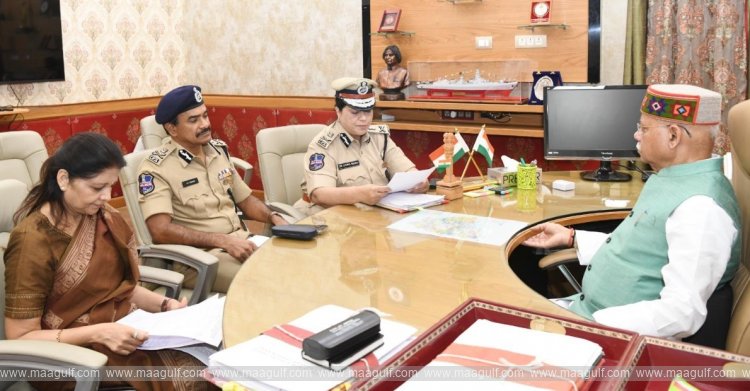 లోక్ భవన్‌లో తెలంగాణ గవర్నర్‌ను కలిసిన డీజీపీ సి.వి. ఆనంద్
