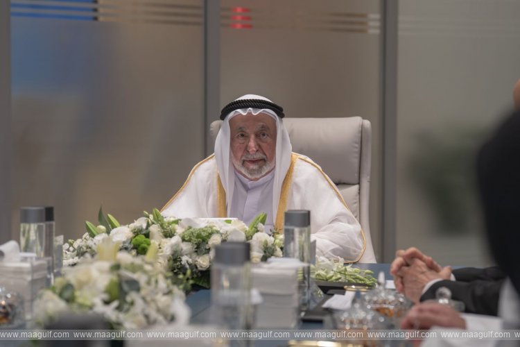 Sharjah Ruler chairs SCHESR’s Executive Committee meeting