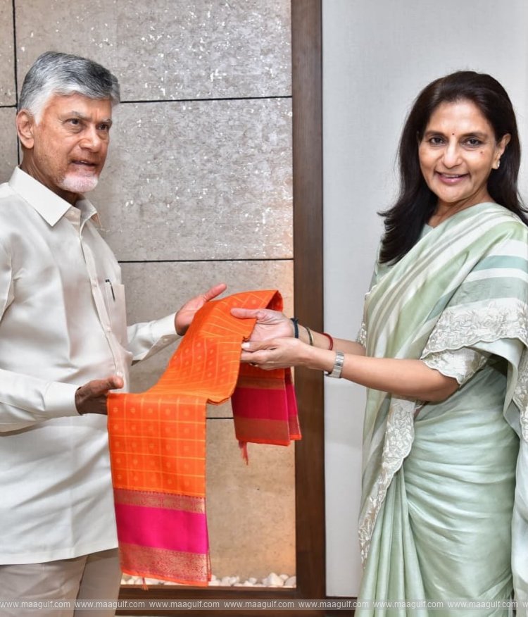 సీఎం చంద్రబాబును కలిసిన అపోలో ప్రీతారెడ్డి