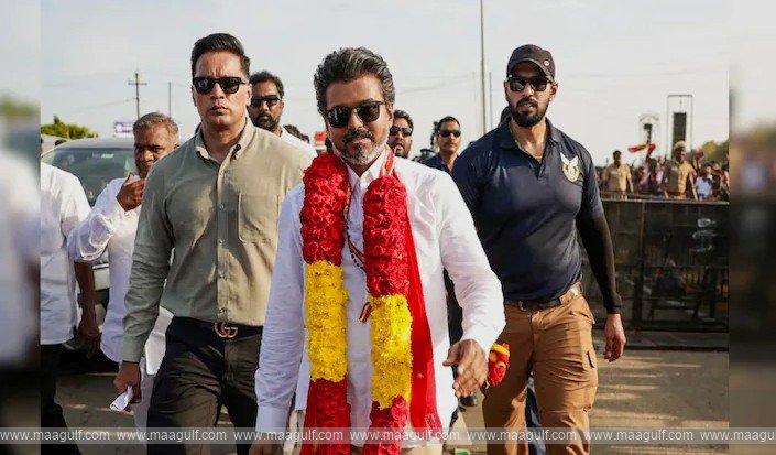 విజయ్ కీలక నిర్ణయం..