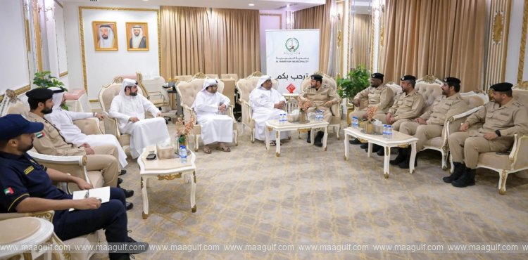 Al Hamriyah Municipality and Civil Defence reinforce partnership