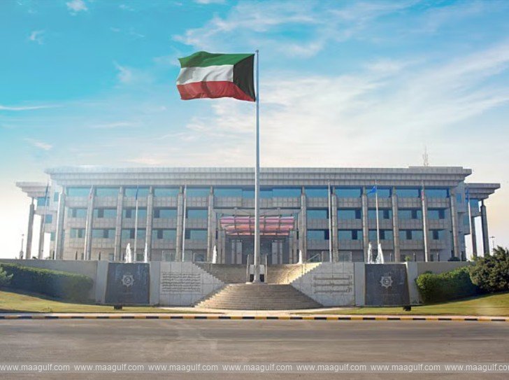 One dead, 63 injured in Iran attack, Kuwait hospitals in emergency situation