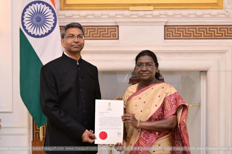 ఒమాన్ సుల్తానేట్‌కు భారత రాయబారిగా నియమితులైన ప్రశాంత్ పిసే