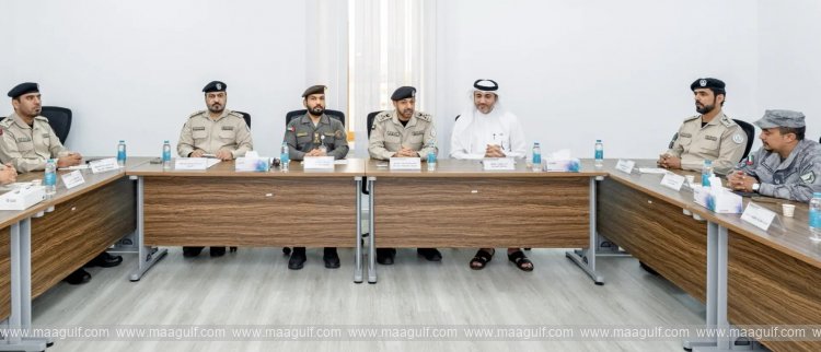 Sharjah Police discusses enhancing security at border crossings