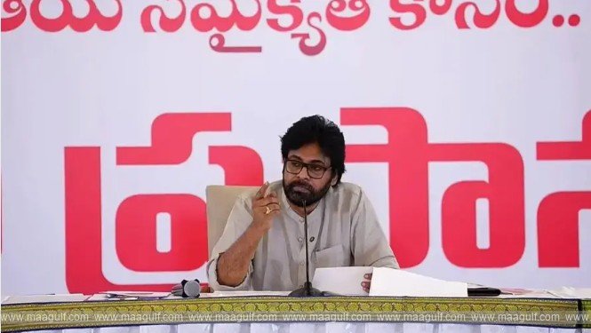 Pawan Kalyan questioned the Telangana Congress government at the Delhi stage!