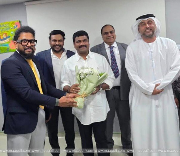 దుబాయ్ లో బుర్జీల్ ప్రతినిధులతో ఎమ్మెల్యే మేడిపల్లి సత్యం భేటీ
