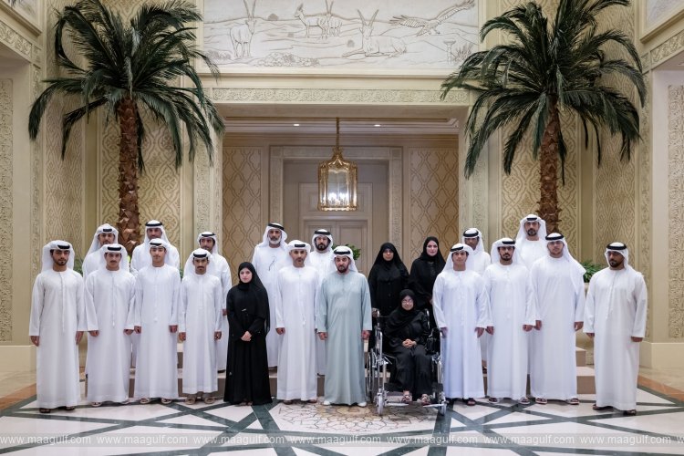 Hamdan bin Zayed receives top-performing high school students in Al Dhafra Region