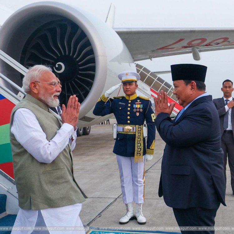 Grand welcome for PM Modi in Jakarta