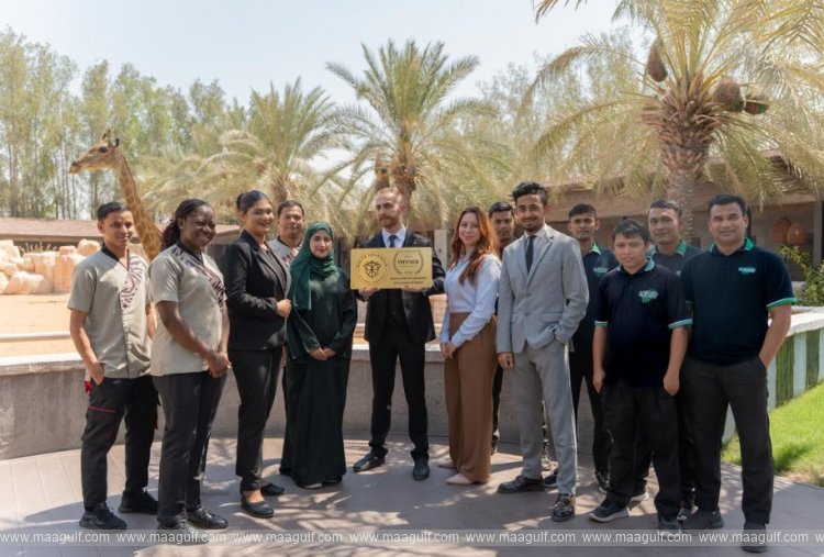 Emirates Park Zoo & Resort Named Best Destination in the UAE at Haute Grandeur Global Awards