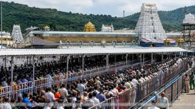 తిరుమలలో భక్తుల రద్దీ.. శ్రీవారి దర్శనానికి 30 గంటల నిరీక్షణ