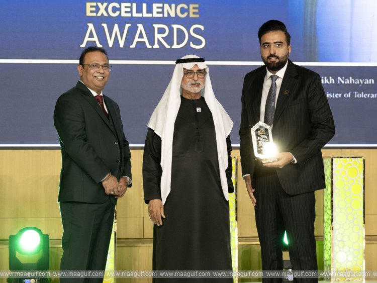 Nahyan bin Mubarak honours winners of 9th Golden Excellence Awards by Diya Global Foundation