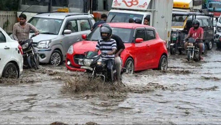 Torrential rain in Delhi.. Orange alert issued