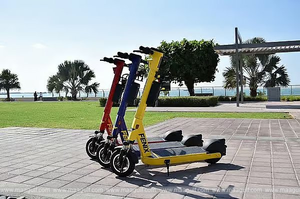 Fines of up to Dh500 for violating e-scooter and bicycle regulations..!!