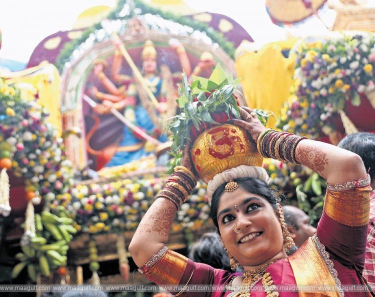 బోనమెత్తిన హైదరాబాద్