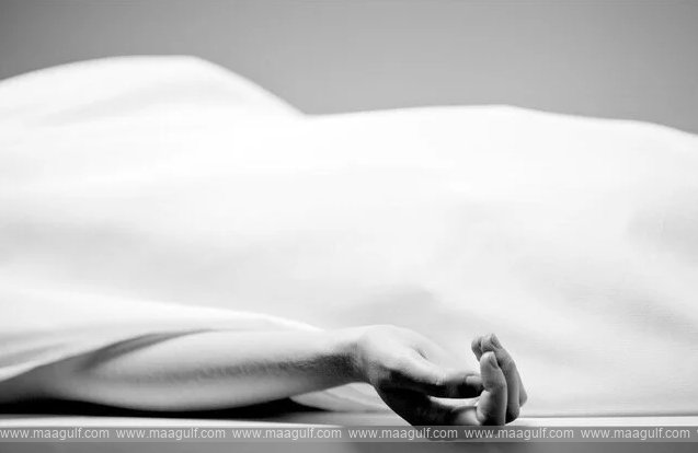 Four members of the same family commit suicide..!!