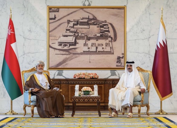 Qatar Amir, Oman Sultan reaffirm strong ties and expand cooperation in Doha