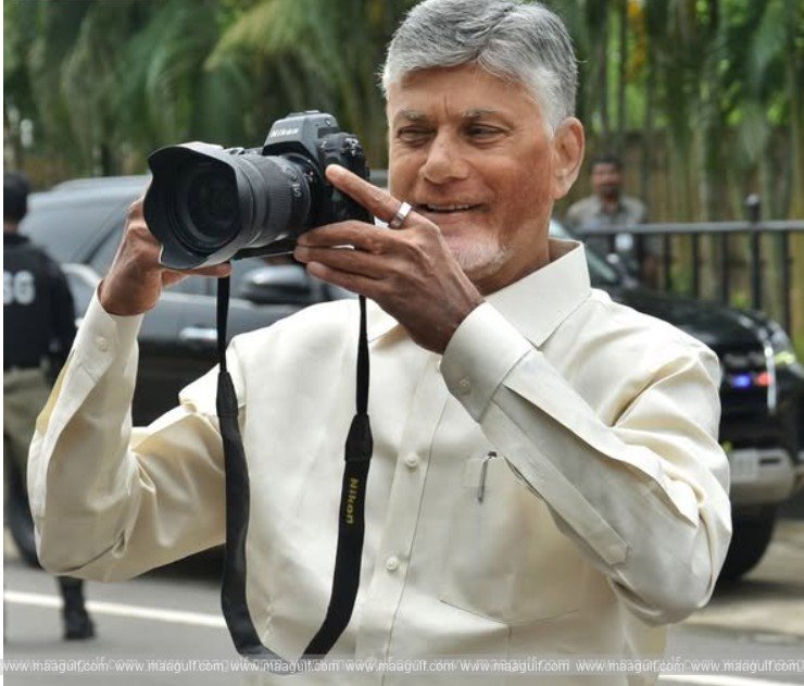 CM Chandrababu turns photographer on World Photography Day