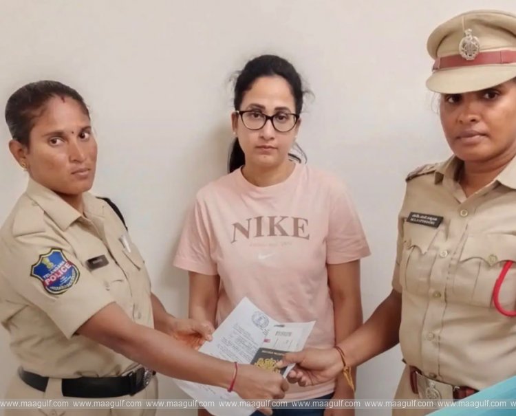 Fraud in crores in the name of jobs.. \'Nandoo\'s World\' Nandana arrested..