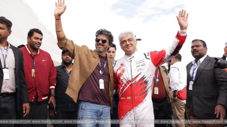 తమిళ సినీ అభిమానులకు సర్‌ప్రైజ్‌.. సిల్వర్‌స్టోన్‌లో విజయ్‌, అజిత్‌ కుమార్‌ కలయిక