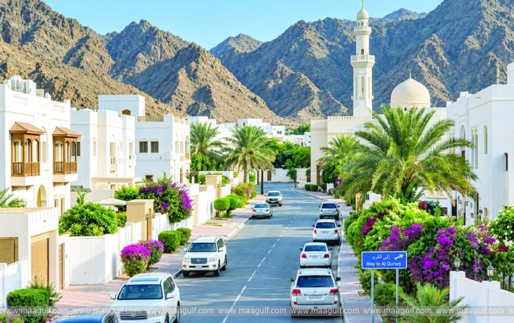 Restrictions on workers\' residences in Oman..!!