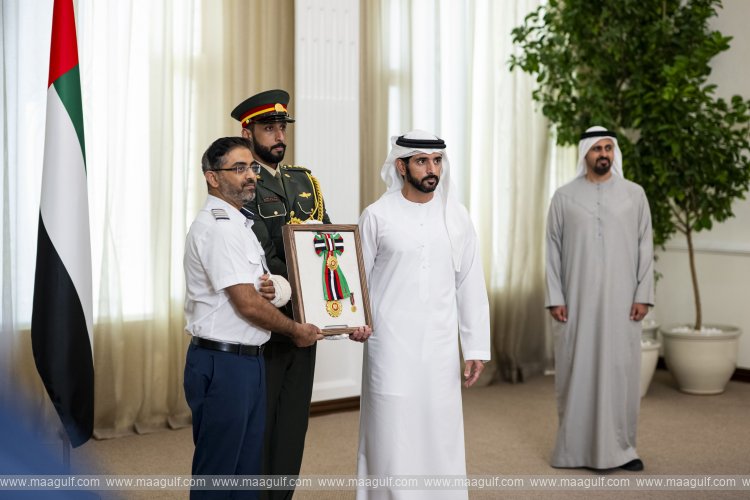 UAE President confers First Class Order of Zayed II on flydubai crew