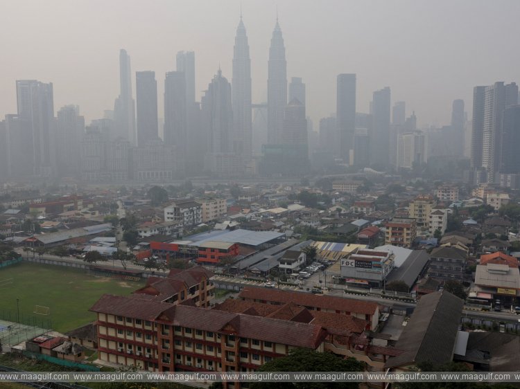 Malaysia closes schools in several states, territories due to haze