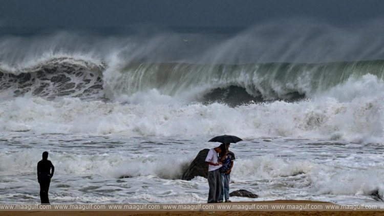 These are the precautions to take during a storm!!