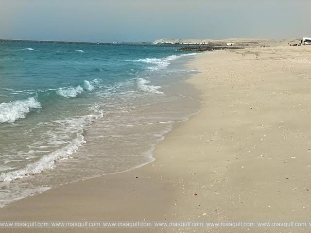 Sharjah temporarily closes Al Hamriya Beach as precaution after UAQ oil spill